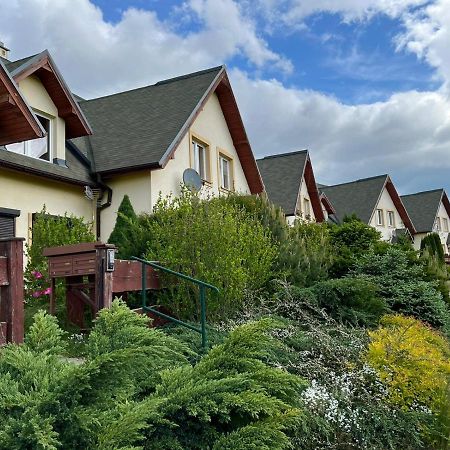 Apartament Hemingwaya Jelenia Gora Exterior photo
