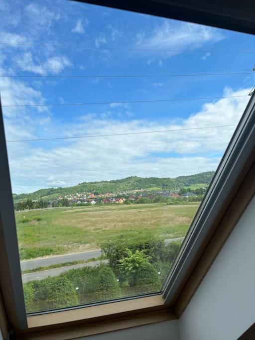 Apartament Hemingwaya Jelenia Gora Exterior photo